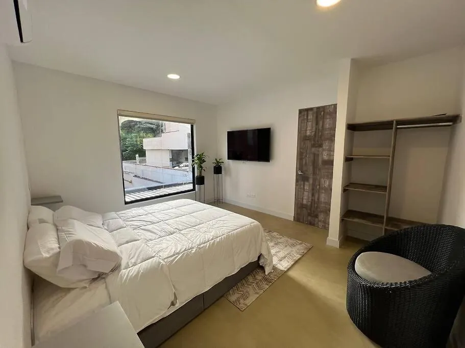 57 Oasis Las Palmas Lleras Provenza Μεντεγίν 0*,