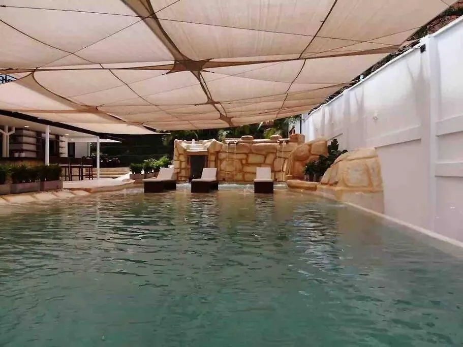 57 Oasis Las Palmas Lleras Provenza Μεντεγίν